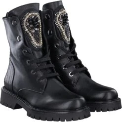 Konstantin Starke Ketti In Schwarz