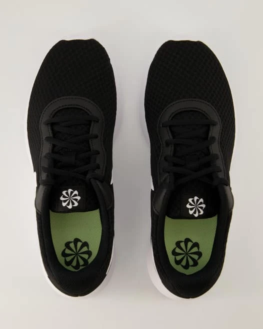 Nike Nike Tanjun in Schwarz Nike Nike Tanjun In Schwarz -Tretter Geschaft T 65110400157 pic11