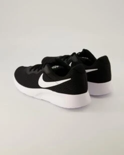 Nike Nike Tanjun In Schwarz 2 Nike Nike Tanjun In Schwarz -Tretter Geschaft T 65110400157 pic3