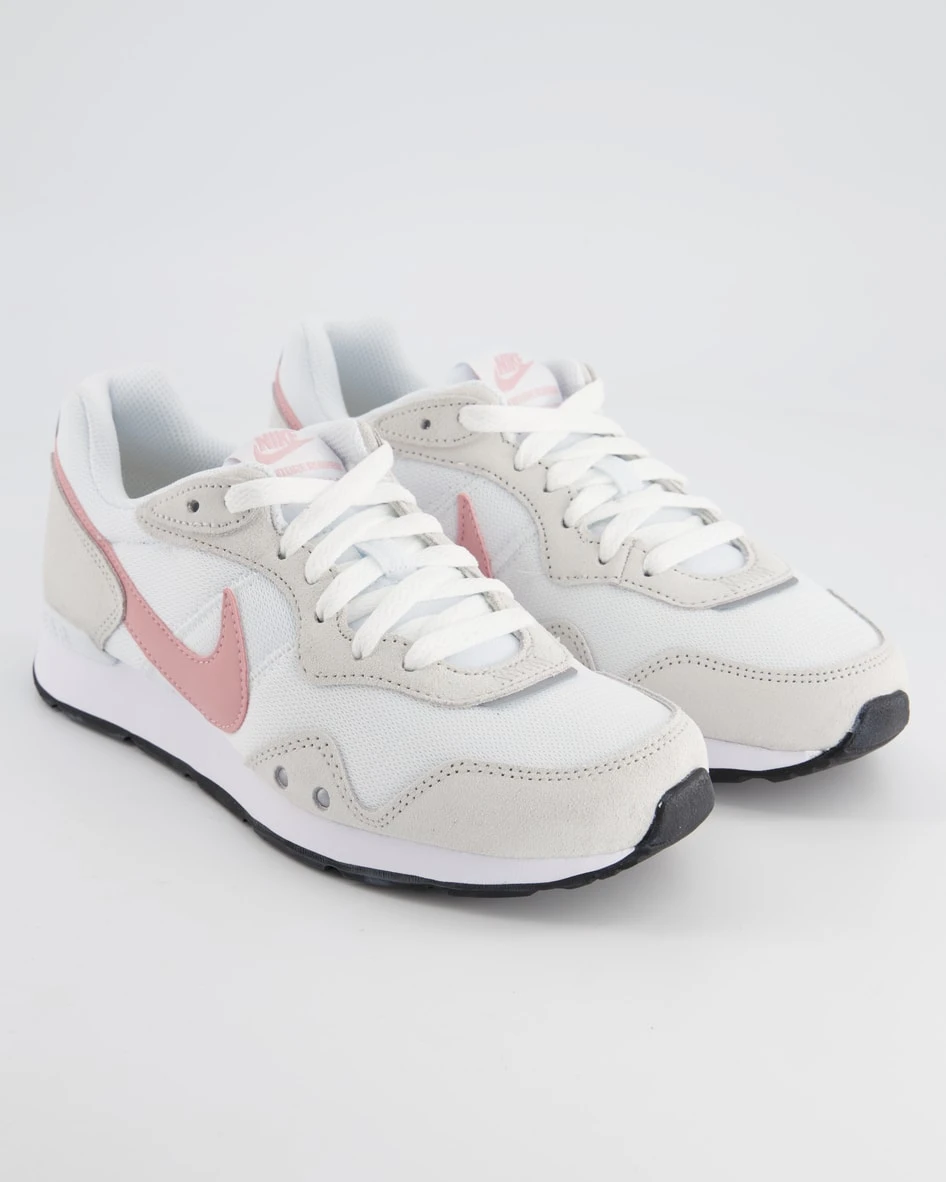 Nike WMNS NIKE VENTURE RUNNER in Weiß Nike WMNS NIKE VENTURE RUNNER In Weiß -Tretter Geschaft T 65120400078 pic1