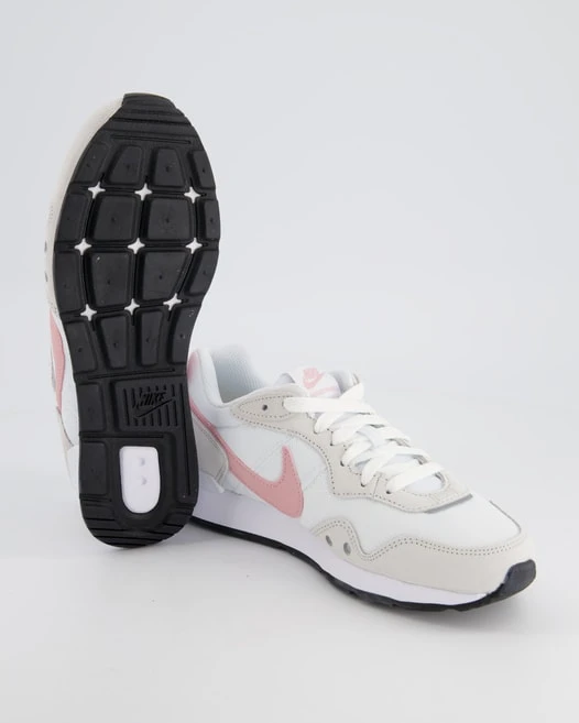 Nike WMNS NIKE VENTURE RUNNER in Weiß Nike WMNS NIKE VENTURE RUNNER In Weiß -Tretter Geschaft T 65120400078 pic12