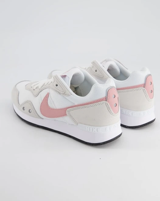 Nike WMNS NIKE VENTURE RUNNER in Weiß Nike WMNS NIKE VENTURE RUNNER In Weiß -Tretter Geschaft T 65120400078 pic3